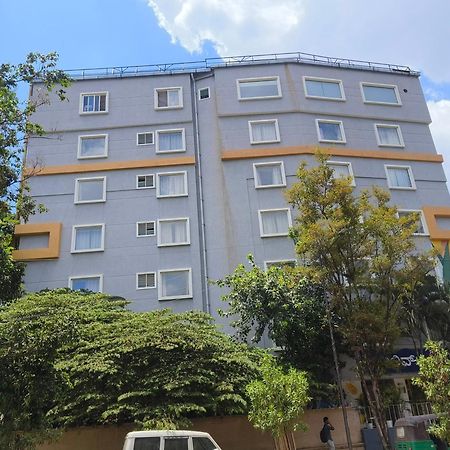 Olive Hotel Indiranagar By Embassy Group Μπανγκαλόρ Εξωτερικό φωτογραφία